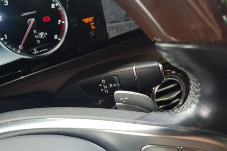 Used Mercedes-Benz S-Class 2017 S 320 L Luxury Model Gear Lever