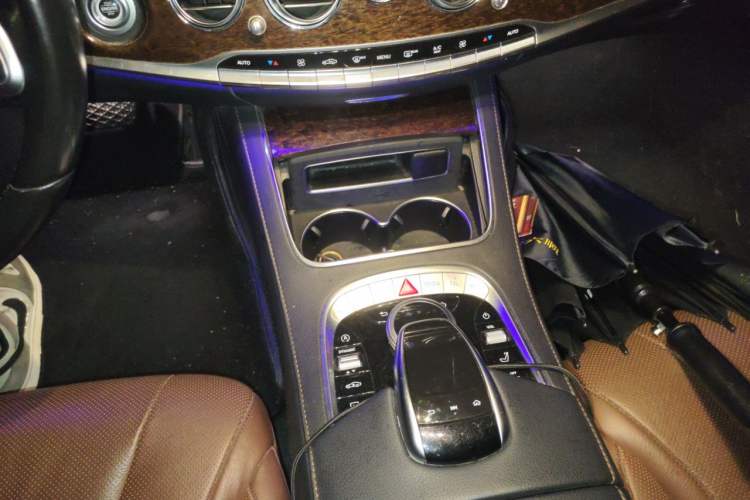 Used Mercedes-Benz S-Class 2017 S 320 L Business Model Gear Lever