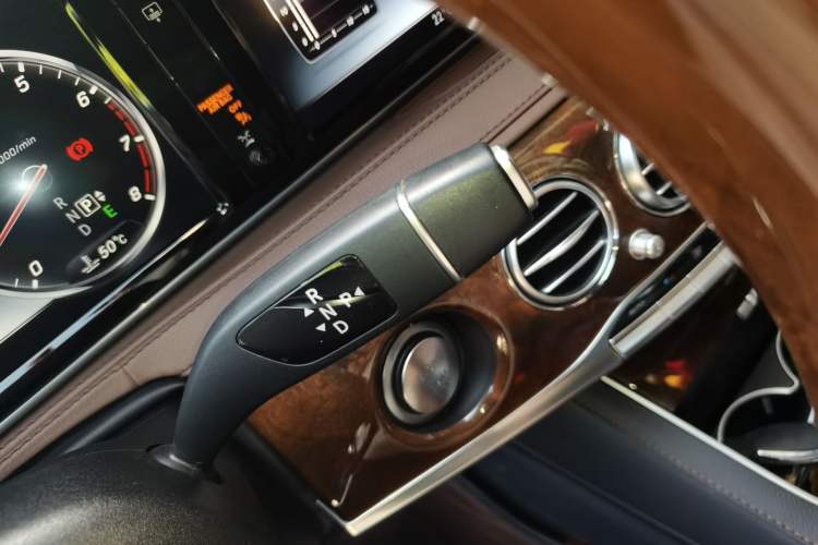 Used Mercedes-Benz S-Class 2017 S 320 L Luxury Model Gear Lever