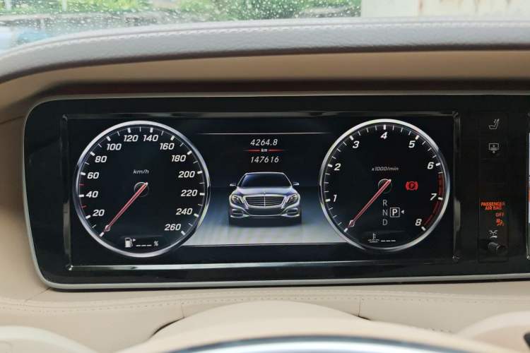 Used Mercedes-Benz S-Class 2017 S 320 L Business Model Instrument Cluster