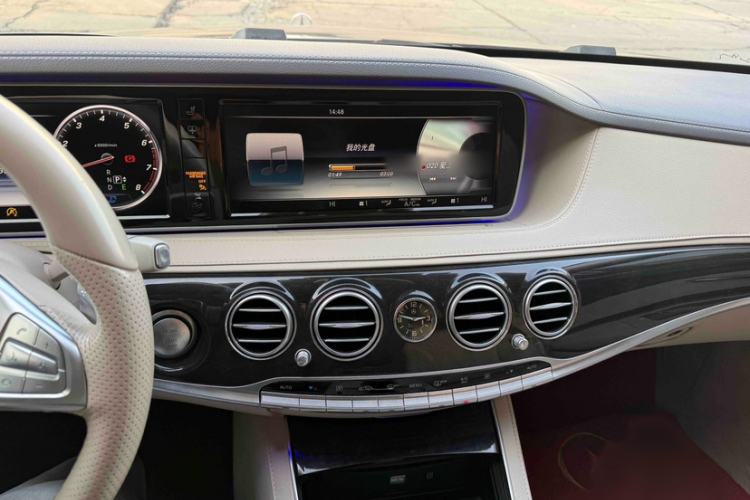 Used Mercedes-Benz S-Class 2017 S 400 L 4MATIC Interior 1