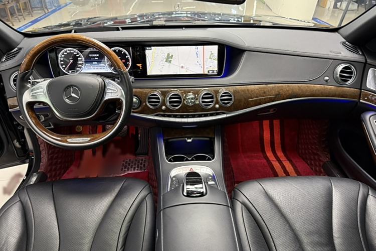 Used Mercedes-Benz S-Class 2017 S 320 L Luxury Model Interior 1