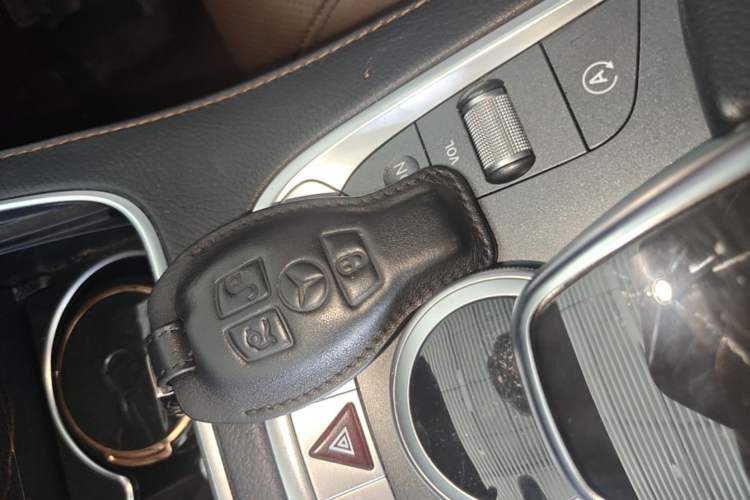 Used Mercedes-Benz S-Class 2017 S 320 L Business Model Interior 1