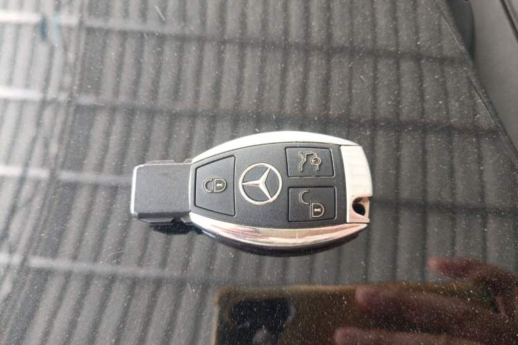 Used Mercedes-Benz S-Class 2017 S 320 L Business Model Interior 1