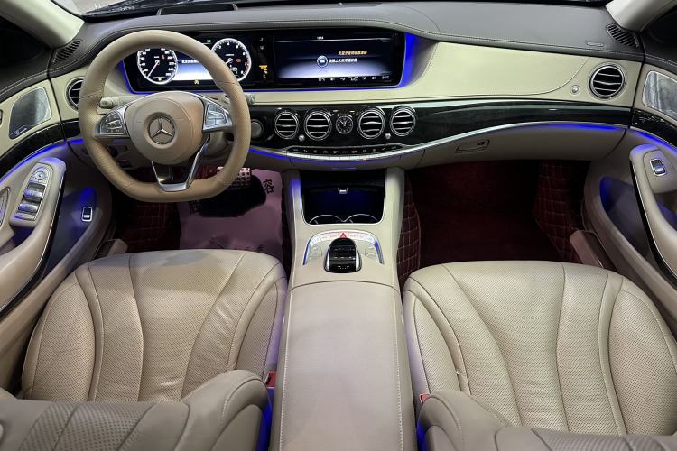 Used Mercedes-Benz S-Class 2017 S 400 L 4MATIC Interior 1