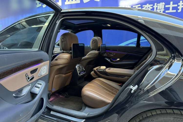 Used Mercedes-Benz S-Class 2017 S 320 L Business Model Interior 1