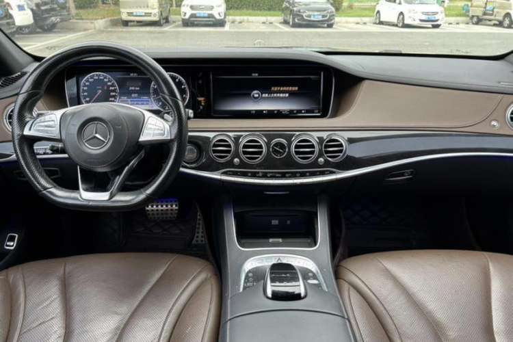 Used Mercedes-Benz S-Class 2017 S 400 L 4MATIC Interior 1