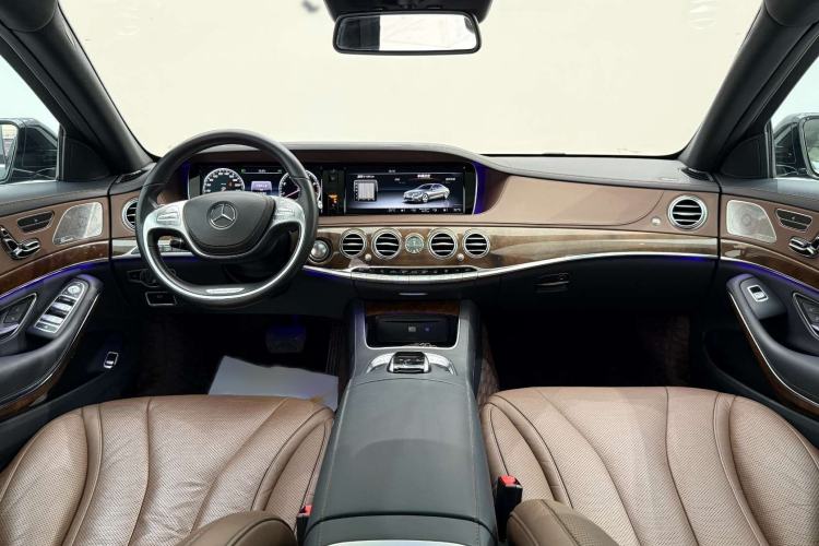 Used Mercedes-Benz S-Class 2017 S 400 L Interior 1