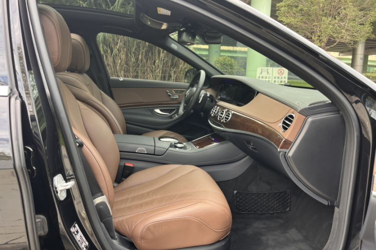 Used Mercedes-Benz S-Class 2017 S 320 L Business Model Interior 10