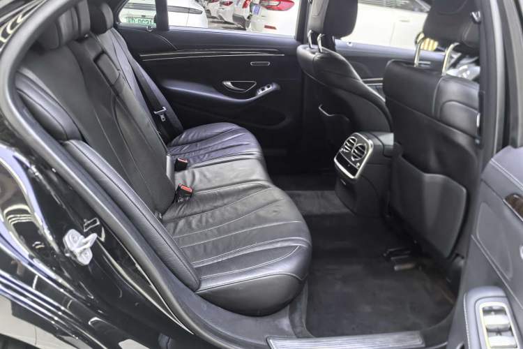 Used Mercedes-Benz S-Class 2017 S 320 L Business Model Interior 10