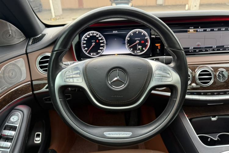 Used Mercedes-Benz S-Class 2017 S 320 L Business Model Interior 11
