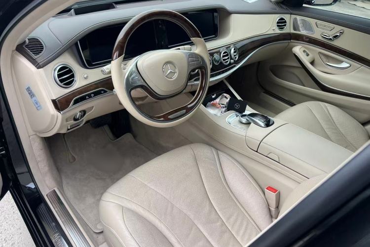 Used Mercedes-Benz S-Class 2017 S 400 L Interior 2