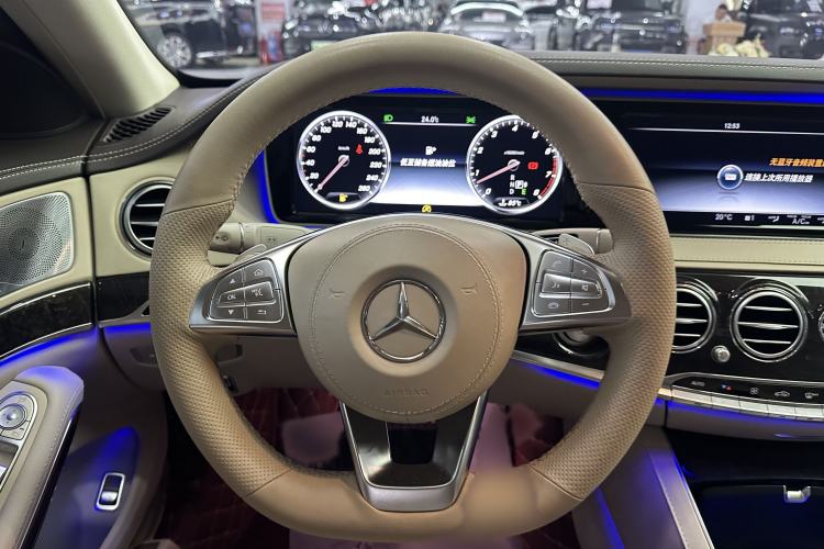 Used Mercedes-Benz S-Class 2017 S 400 L 4MATIC Interior 2