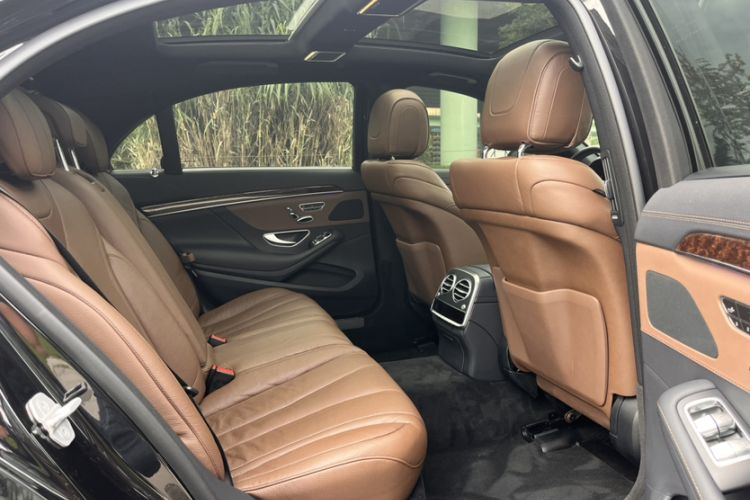 Used Mercedes-Benz S-Class 2017 S 320 L Business Model Interior 3