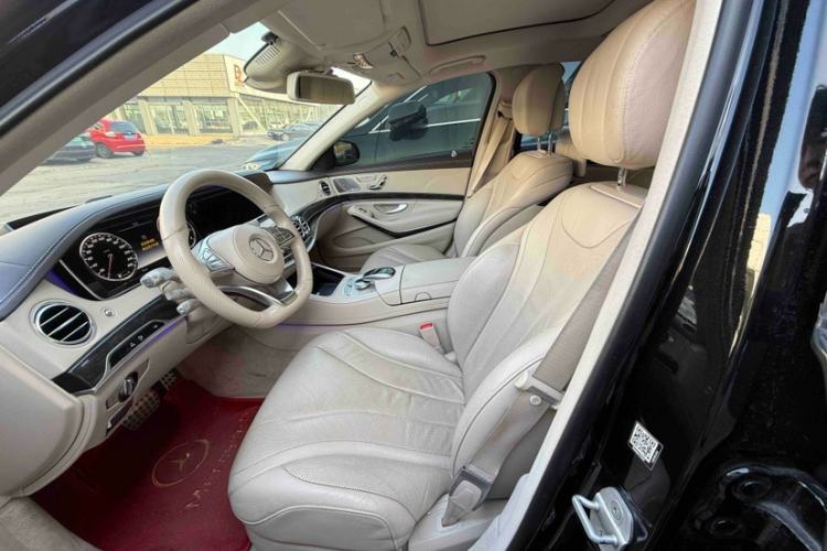 Used Mercedes-Benz S-Class 2017 S 400 L 4MATIC Interior 3