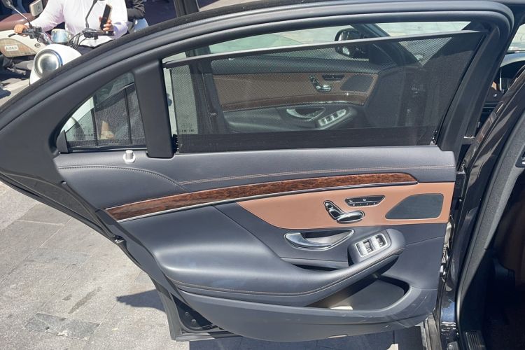 Used Mercedes-Benz S-Class 2017 S 320 L Business Model Interior 3