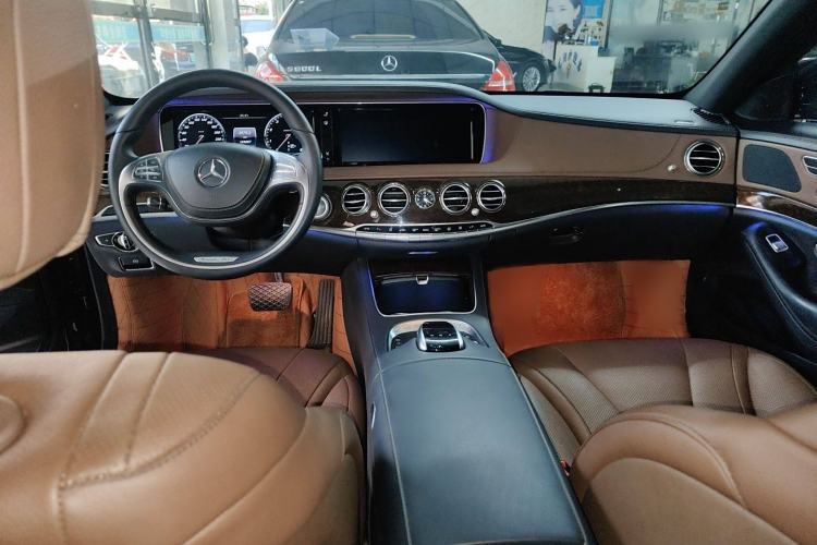 Used Mercedes-Benz S-Class 2017 S 320 L Business Model Interior 3