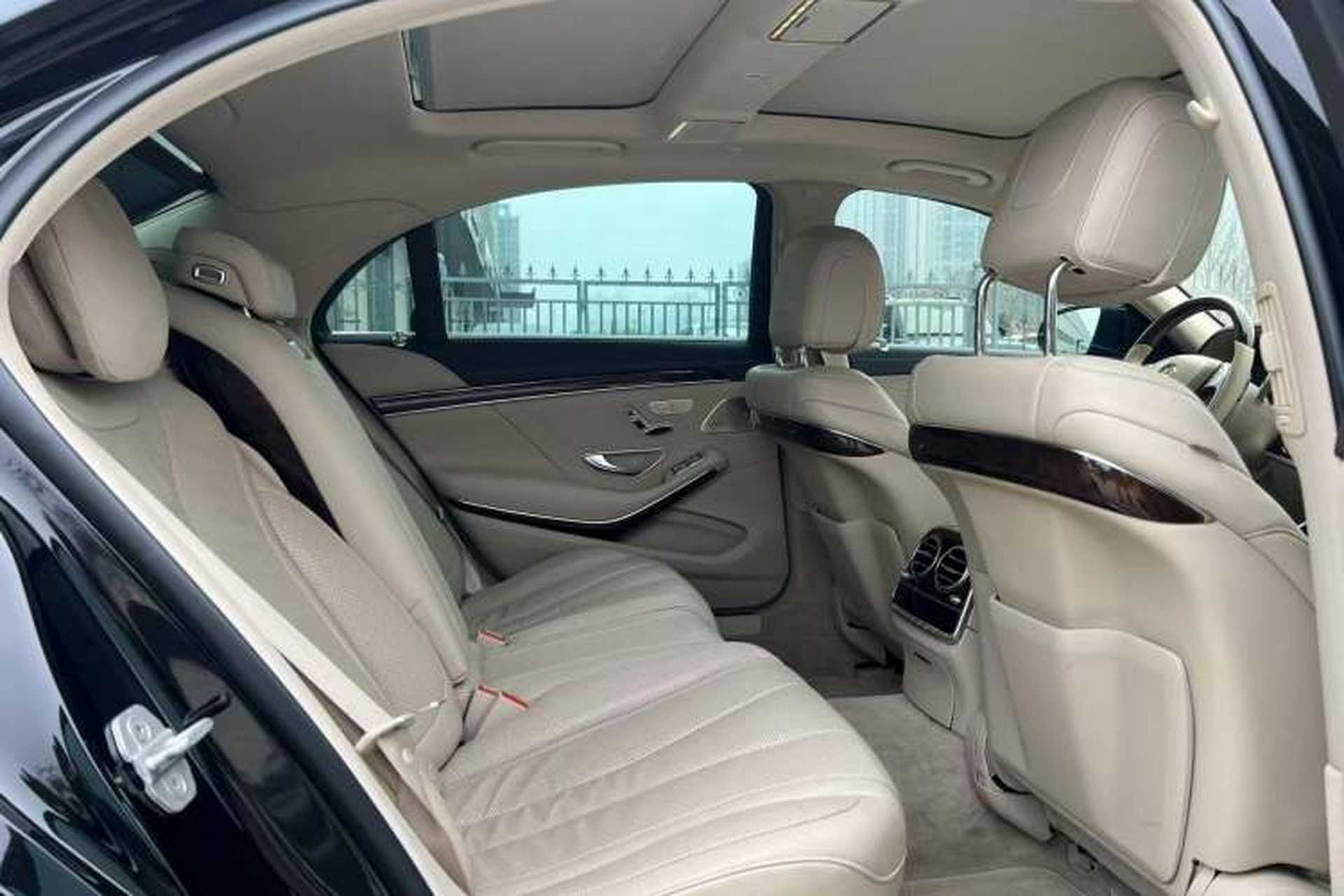 Used Mercedes-Benz S-Class 2017 S 400 L Interior 3
