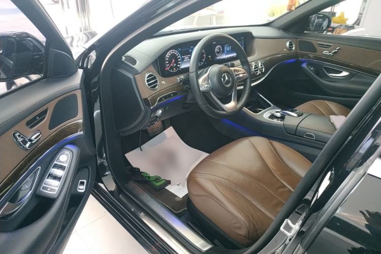Used Mercedes-Benz S-Class 2017 S 320 L Business Model Interior 3