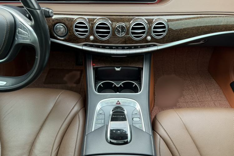 Used Mercedes-Benz S-Class 2017 S 320 L Business Model Interior 4