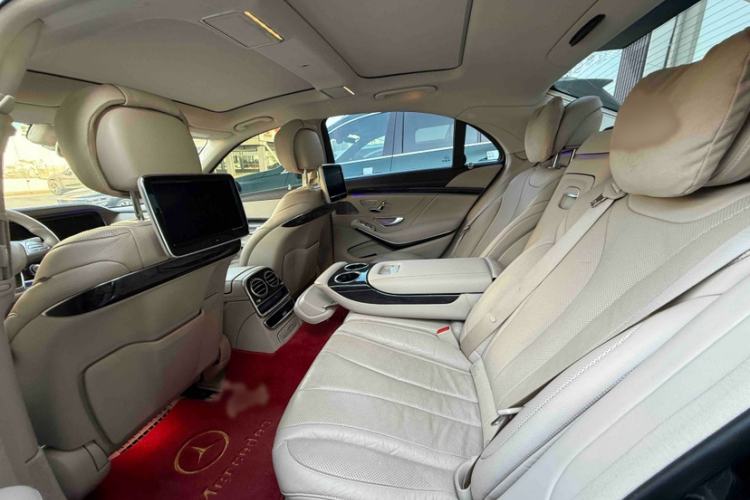 Used Mercedes-Benz S-Class 2017 S 400 L 4MATIC Interior 4