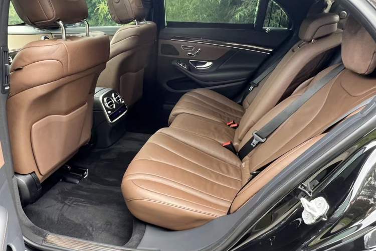 Used Mercedes-Benz S-Class 2017 S 320 L Business Model Interior 4