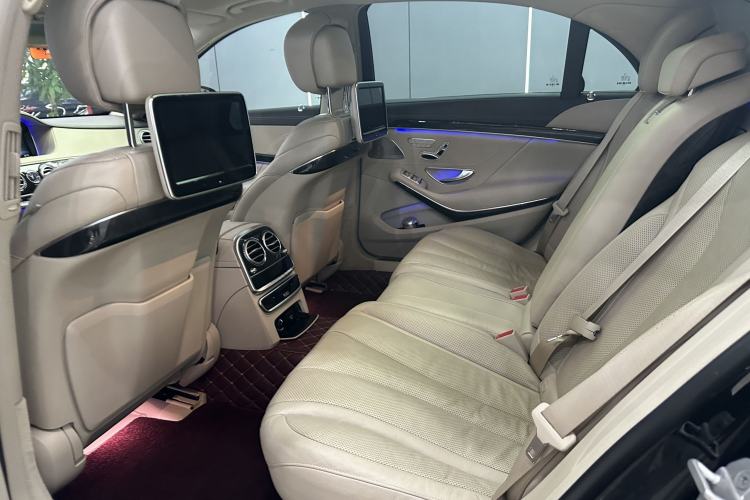 Used Mercedes-Benz S-Class 2017 S 400 L 4MATIC Interior 4