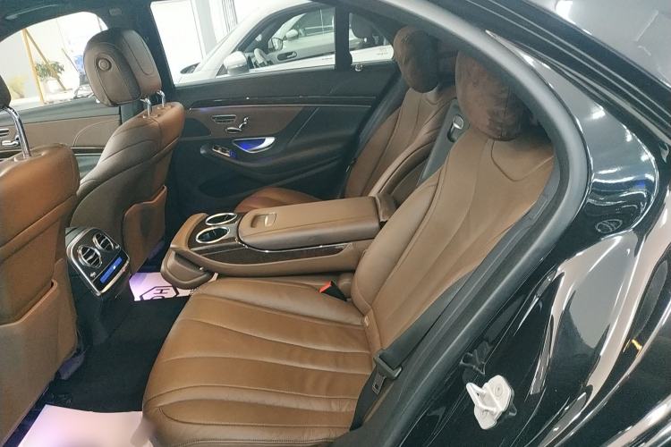 Used Mercedes-Benz S-Class 2017 S 320 L Business Model Interior 4