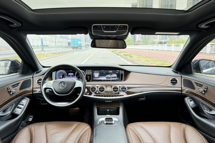 Used Mercedes-Benz S-Class 2017 S 320 L Business Model Interior 5