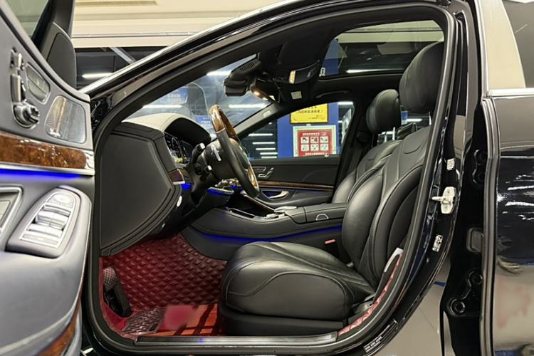 Used Mercedes-Benz S-Class 2017 S 320 L Luxury Model Interior 5