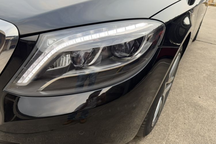 Used Mercedes-Benz S-Class 2017 S 320 L Business Model Left Front Headlight
