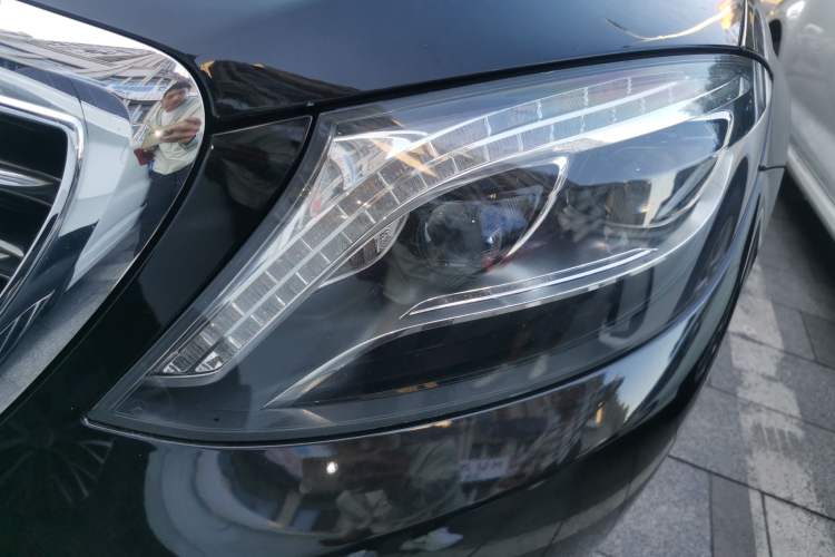 Used Mercedes-Benz S-Class 2017 S 320 L Business Model Left Front Headlight