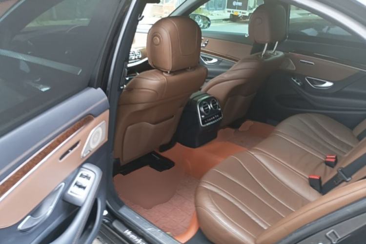 Used Mercedes-Benz S-Class 2017 S 320 L Business Model Left Rear Seat