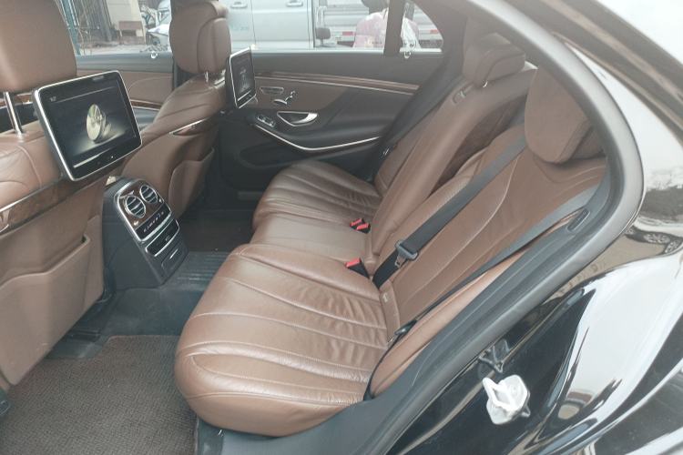 Used Mercedes-Benz S-Class 2017 S 320 L Luxury Model Left Rear Seat