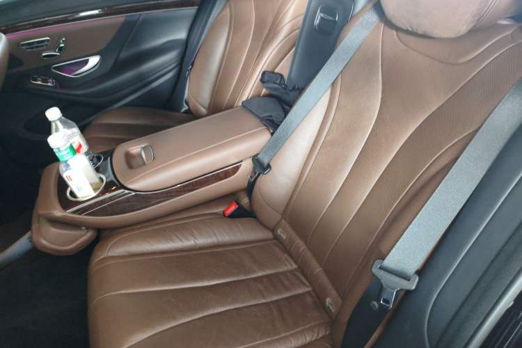 Used Mercedes-Benz S-Class 2017 S 320 L Business Model Left Rear Seat