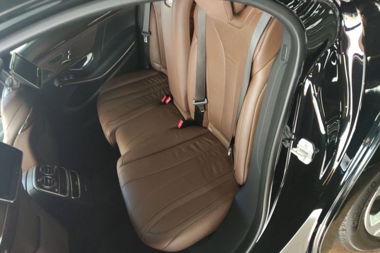 Used Mercedes-Benz S-Class 2017 S 320 L Luxury Model Left Rear Seat