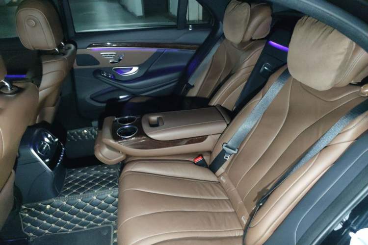 Used Mercedes-Benz S-Class 2017 S 320 L Business Model Left Rear Seat