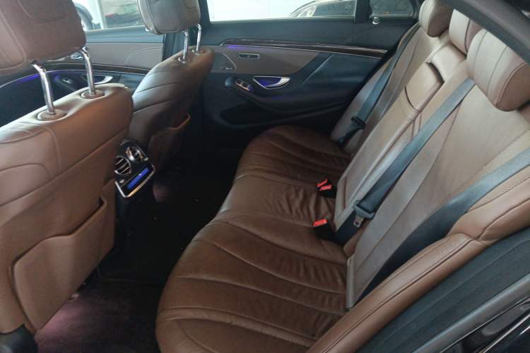 Used Mercedes-Benz S-Class 2017 S 320 L Business Model Left Rear Seat