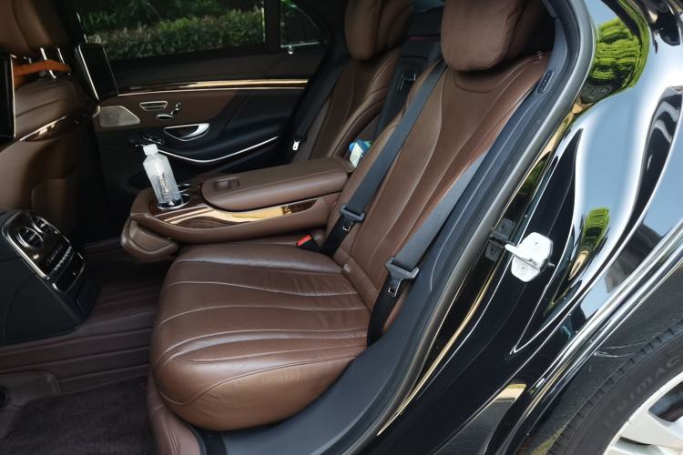 Used Mercedes-Benz S-Class 2017 S 320 L Luxury Model Left Rear Seat