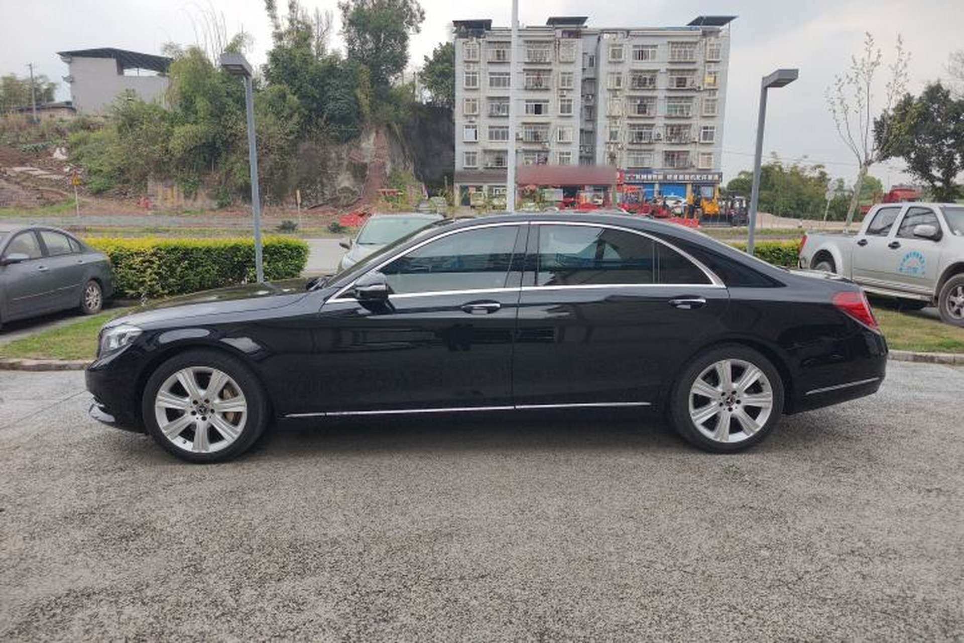 Used Mercedes-Benz S-Class 2017 S 400 L Left Side