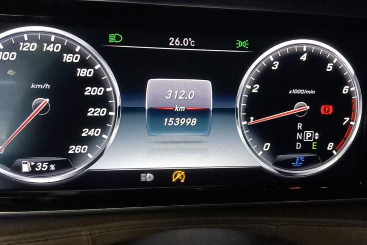 Used Mercedes-Benz S-Class 2017 S 320 L Business Model Odometer Close Up