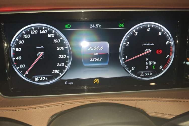 Used Mercedes-Benz S-Class 2017 S 320 L Luxury Model Odometer Close Up