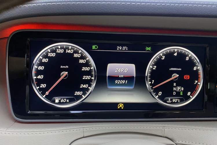 Used Mercedes-Benz S-Class 2017 S 320 L Luxury Model Odometer Close Up