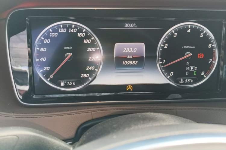 Used Mercedes-Benz S-Class 2017 S 320 L Business Model Odometer Close Up