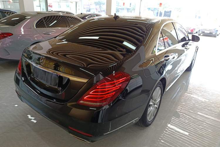 Used Mercedes-Benz S-Class 2017 S 320 L Business Model Rear Right 45 Deg