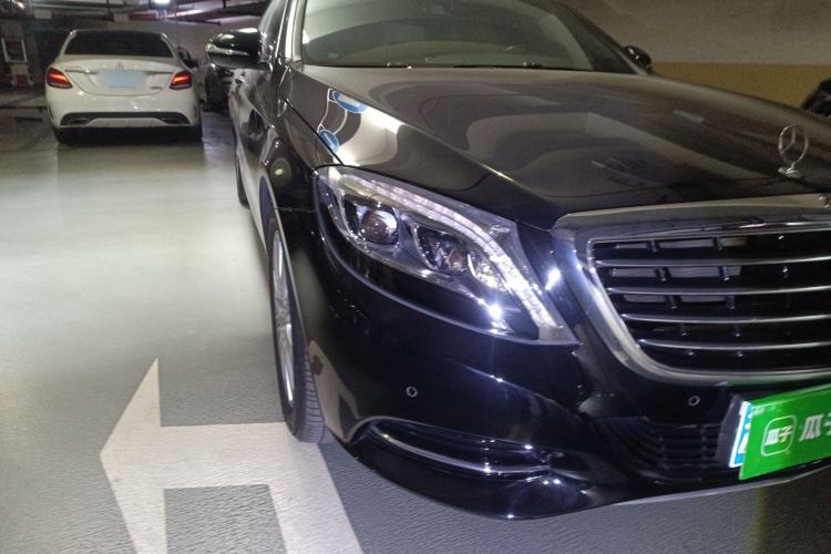 Used Mercedes-Benz S-Class 2017 S 320 L Business Model Right Front Headlight