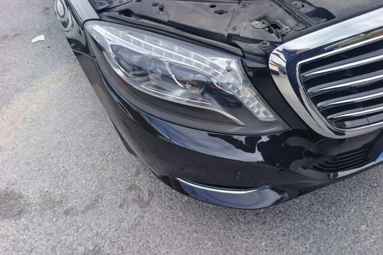 Used Mercedes-Benz S-Class 2017 S 320 L Business Upgrade Edition Right Front Headlight
