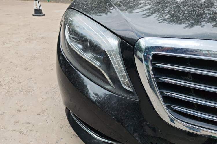 Used Mercedes-Benz S-Class 2017 S 320 L Business Model Right Front Headlight