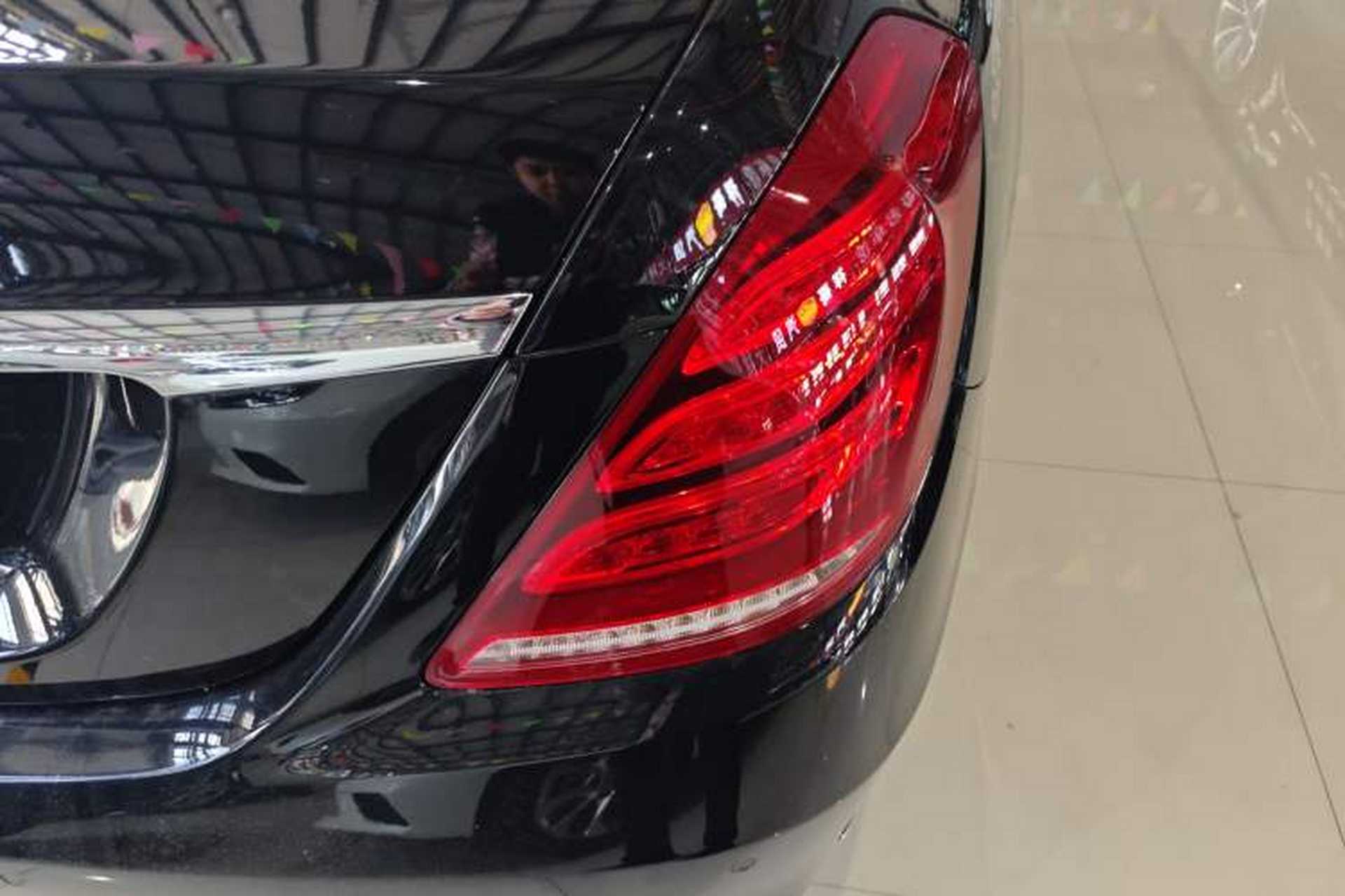 Used Mercedes-Benz S-Class 2017 S 320 L Business Model Right Rear Taillight