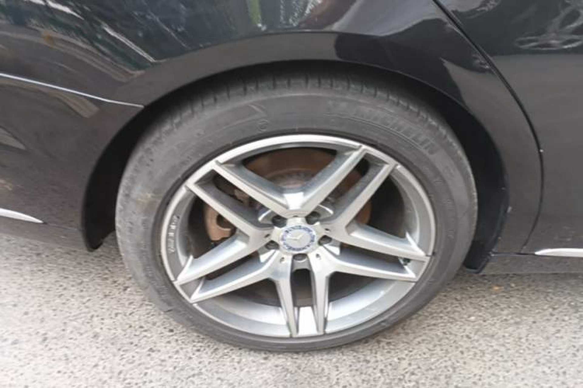 Used Mercedes-Benz S-Class 2017 S 320 L Business Model Right Rear Wheel Hub
